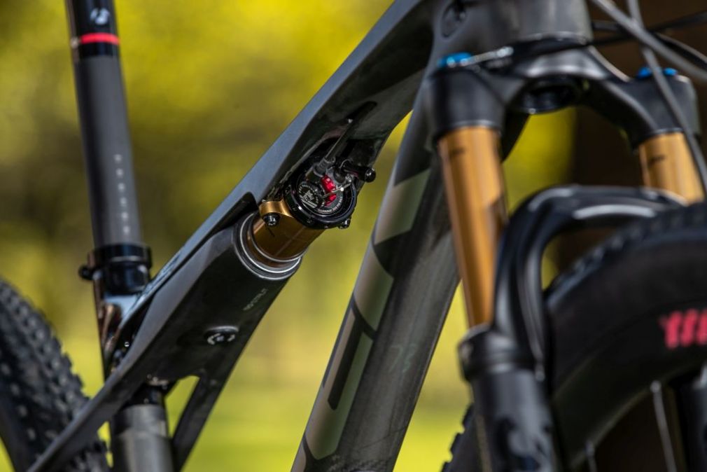 A Trek apresenta a nova Supercaliber, uma bicicleta de competição em XC numa categoria só sua – não existe mais nada assim