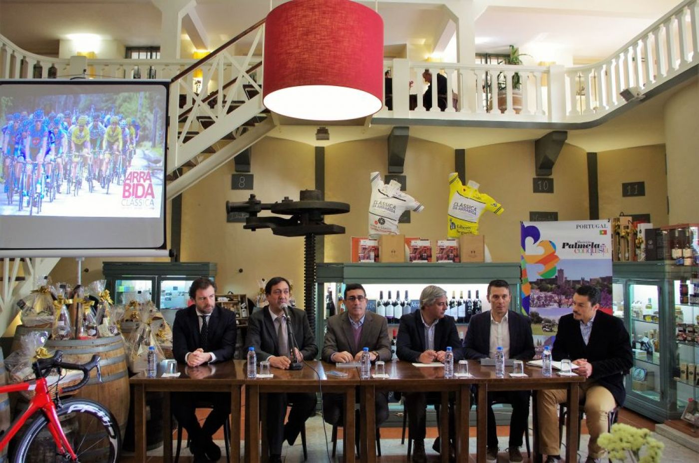 Serra, mar e troços de terra batida prometem espectáculo