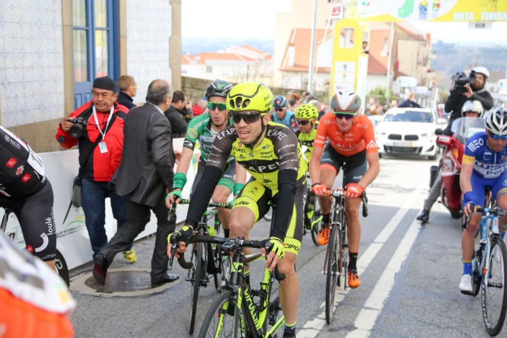 EFAPEL desafia as dificuldades na Vuelta Castilla y Leon