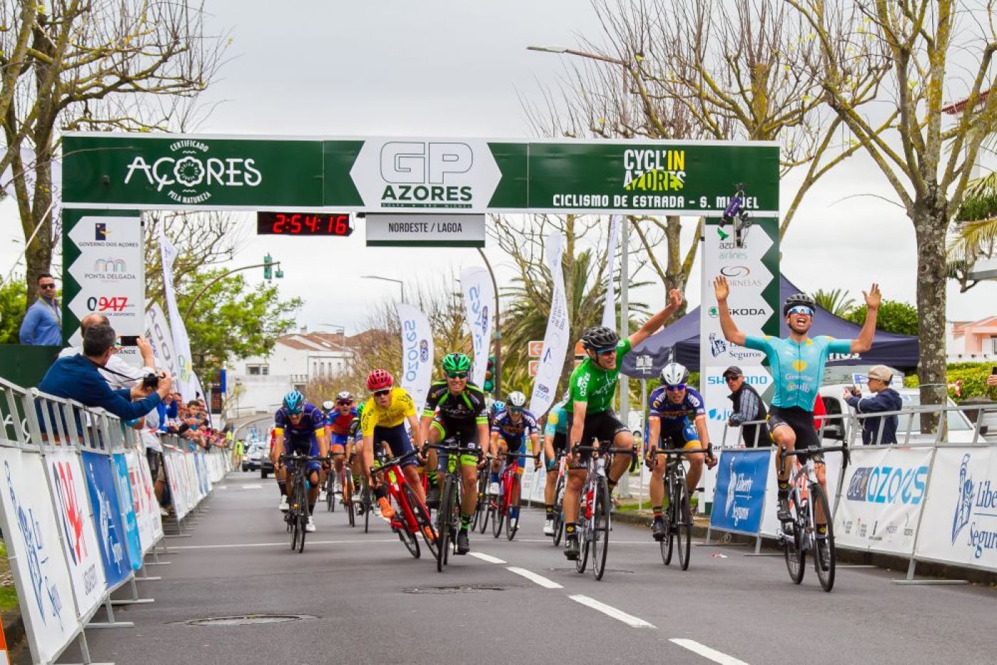 Grande Prémio Azores - Espanhol Josue Gómez vence  ao sprint na Lagoa