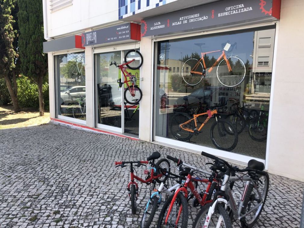 Bikelar - Uma nova loja de bicicletas em Lisboa que também ensina a andar de bicicleta