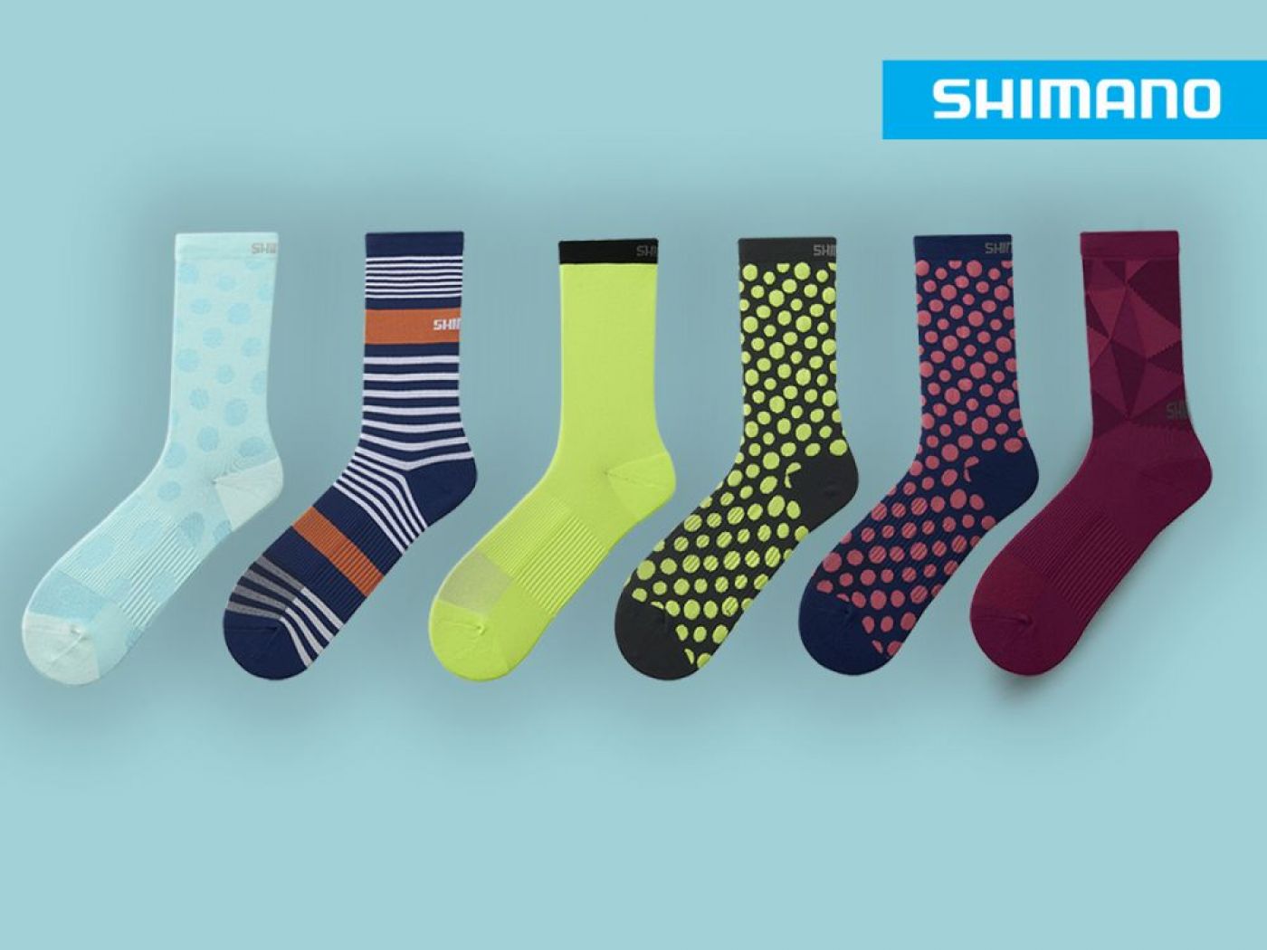 Meias altas Shimano com padrões coloridos