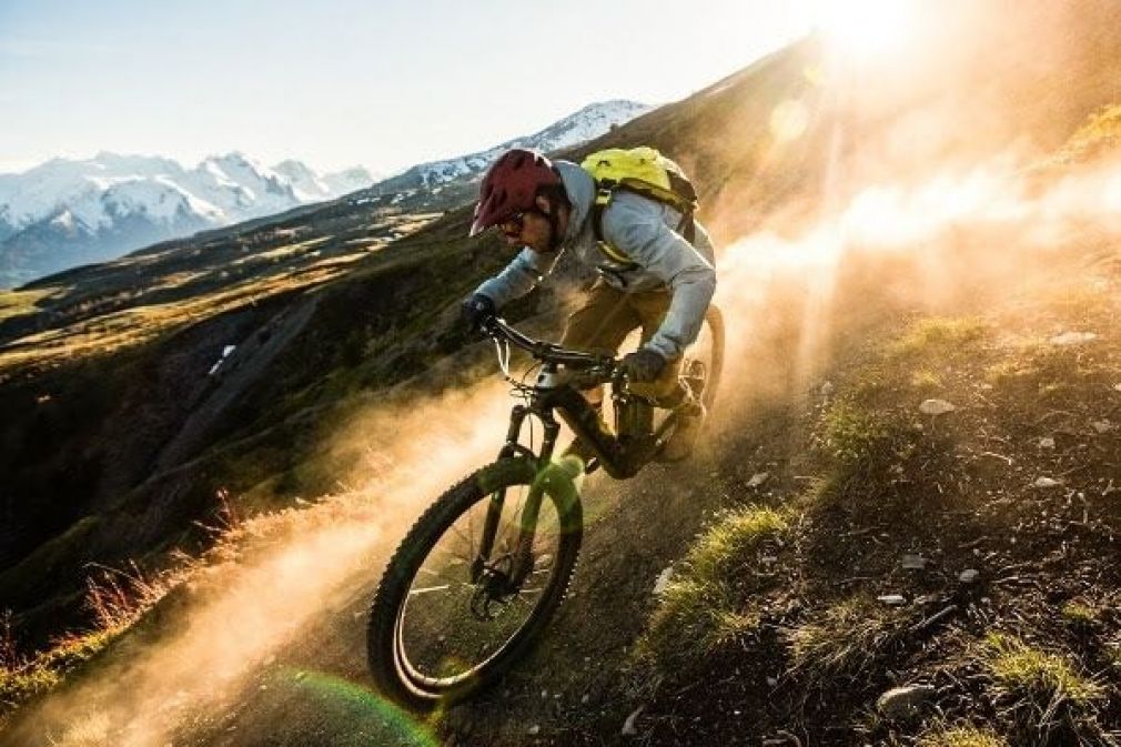 As novas Rail e Powerfly Hardtail oferecem a melhor tecnologia e performance e-MTB